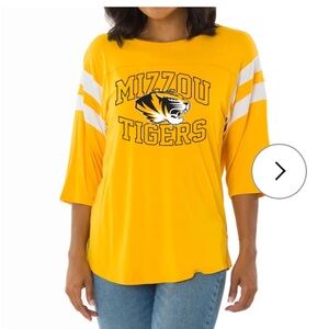 Women’s Missouri Mizzou Tigers Yellow Shirt Sz M